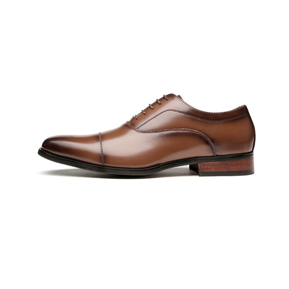 Chaussures Formelles Pour Hommes Oxford Cap Toe Cuir Vache Talon Bois - Brun